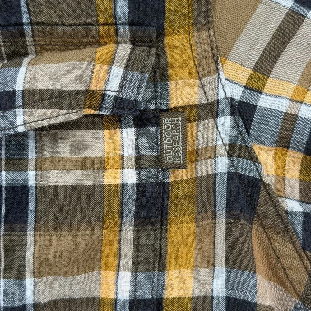 Outdoor‎ Research Plaid Shirt Mens Large Brown Yellow Short Sleeve Button Down
